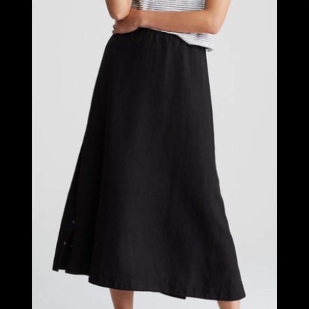 Eileen Fisher black linen skirt